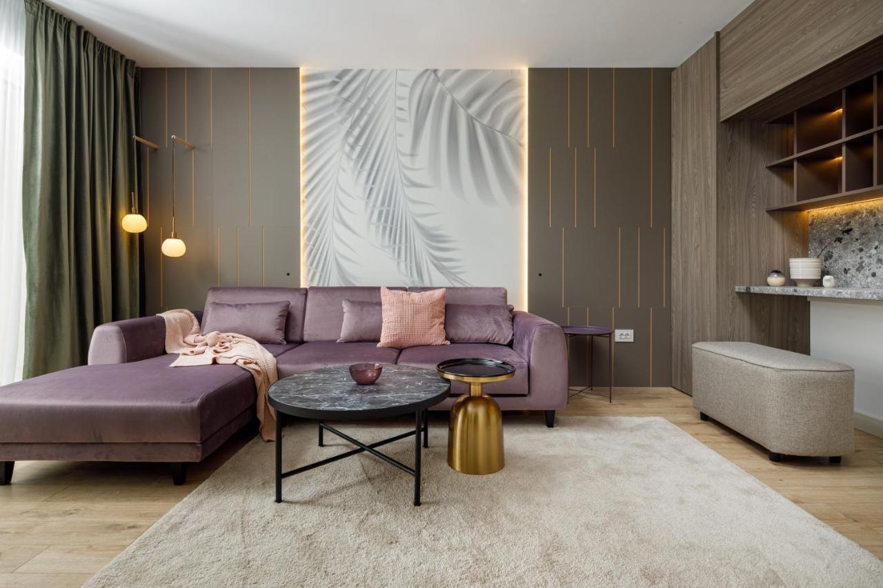 Ada Homes Coresi 707 Braşov Esterno foto